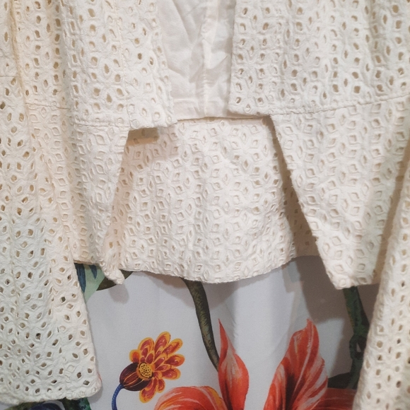 💎[Free People] Eyelet lace bell sleeve blazer. - Picture 6 of 9